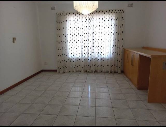 3 BEDROOM HOUSE SOLD IN WYEBANK